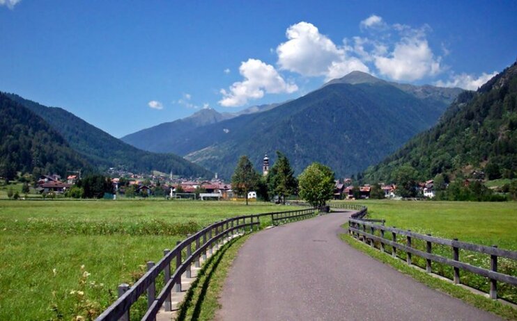 Passeggiata in Val di Sole e, a seguire, "Pranzo Sociale" di fine stagione - domenica 29 ottobre 2023